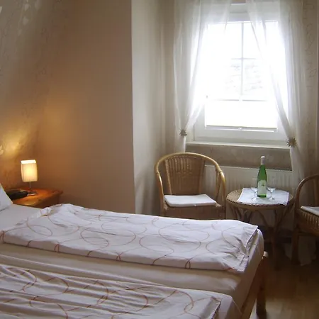 Weingut Matthias Dauns Apartment Reil Room photo